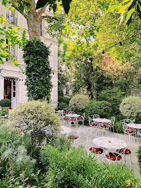 Extérieur du Restaurant Hôtel Particulier Montmartre à Paris - n°13