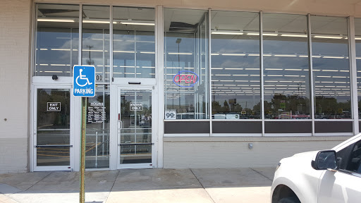 Clothing Store «1/2 of 1/2 Name Brand Clothing», reviews and photos, 601 N West St # 126, Wichita, KS 67203, USA