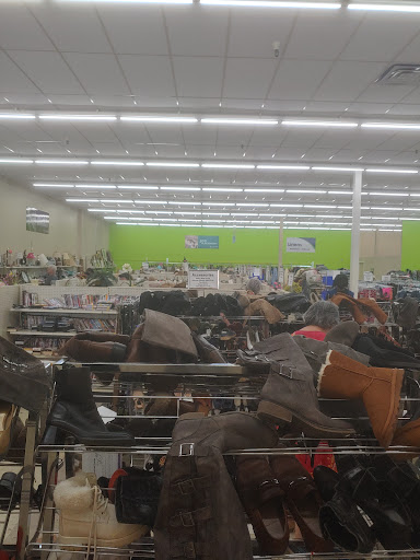 Thrift Store «Goodwill Store and Donation Center», reviews and photos, 6929 J.F.K. Blvd # 112, North Little Rock, AR 72116, USA