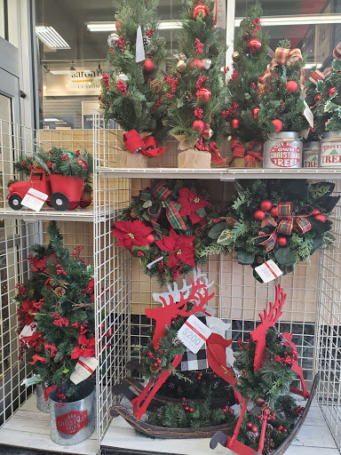 Craft Store «Michaels», reviews and photos, 3940 28th St SE, Grand Rapids, MI 49512, USA