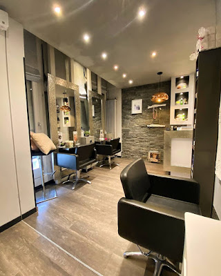 Coiffure Tout pour plaire à Les Belleville