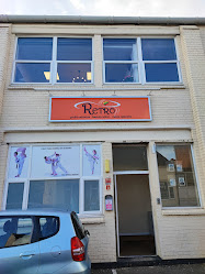 "Retro" beauty salon