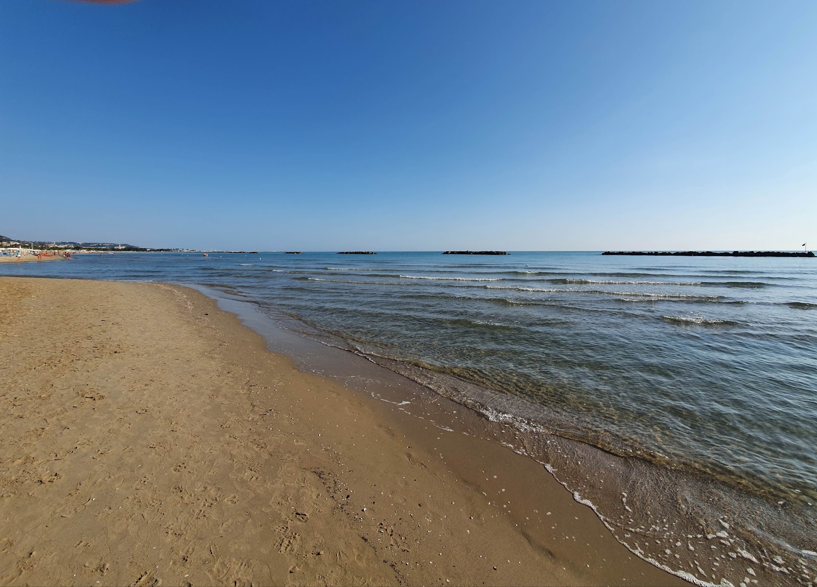 Foto af Spiaggia Campo Europa - populært sted blandt afslapningskendere