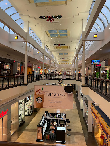 Shopping Mall «St. Charles Towne Center», reviews and photos, 11110 Mall Cir, Waldorf, MD 20603, USA