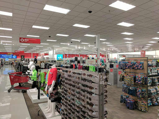 Department Store «Target», reviews and photos, 1 Mystic View Rd, Everett, MA 02149, USA