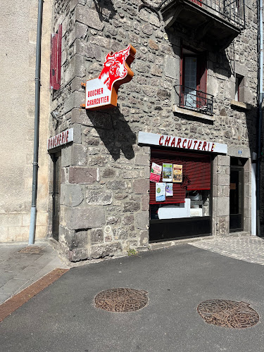 Boucherie Charcuterie Esteves à Besse-et-Saint-Anastaise