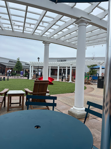 Clothing Store «J.Crew Factory», reviews and photos, 241 Fort Evans Rd NE #473, Leesburg, VA 20176, USA