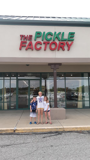 Outlet Mall «The Outlet Shoppes At Fremont», reviews and photos, 6245 N Old 27, Fremont, IN 46737, USA