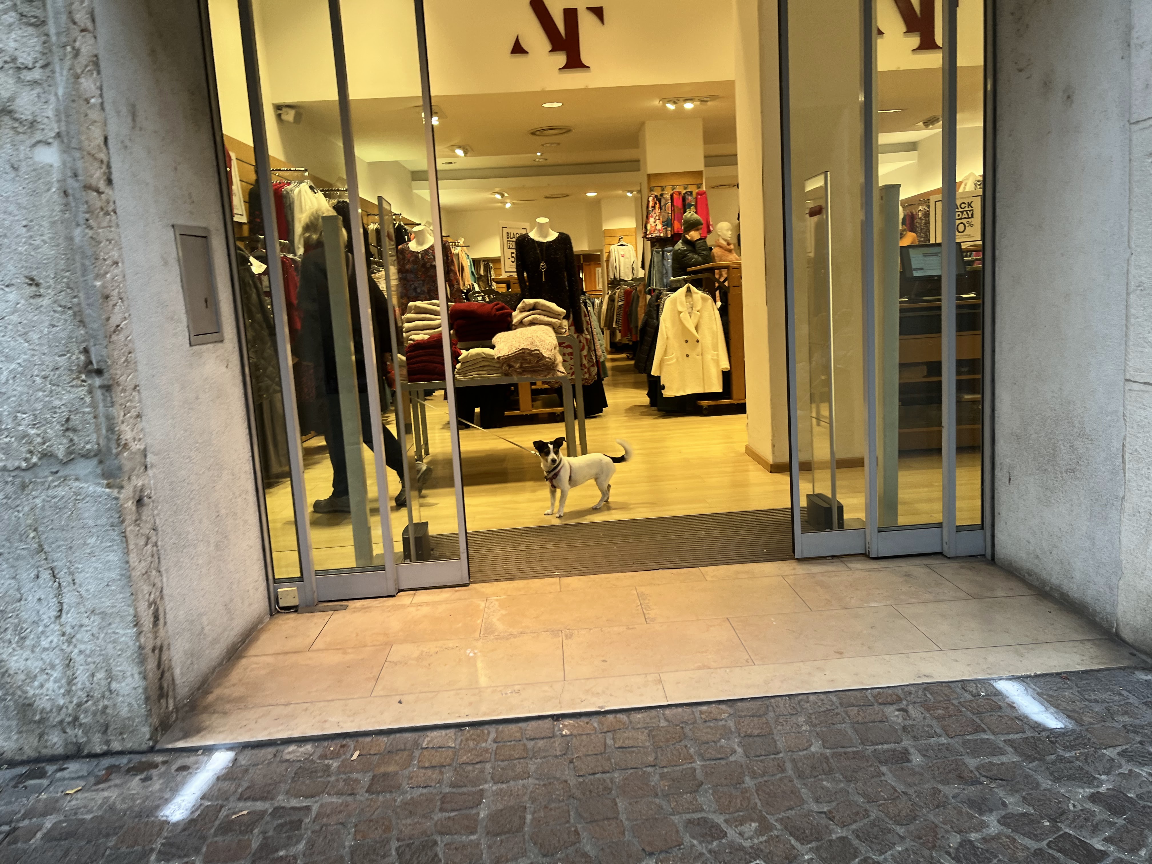 Photo n° 17 de l'avis de Jacques.a fait le 24/11/2023 à 18:12