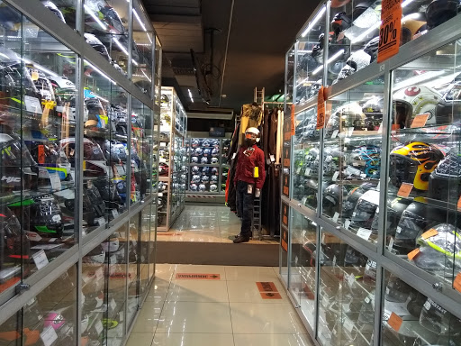 магазины мотоциклетных шлемов Москва