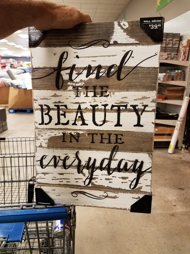 Discount Store «Bargain Hunt», reviews and photos, 250 John W Morrow Jr Pkwy #100, Gainesville, GA 30501, USA