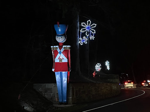 Christmas Store «Lights in the Parkway», reviews and photos, 1700 Martin Luther King Jr Dr, Allentown, PA 18104, USA