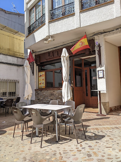 Mesón La Torre - Calle de la Reina Isabel la Católica, 7, 05400 Arenas de San Pedro, Ávila, Spain