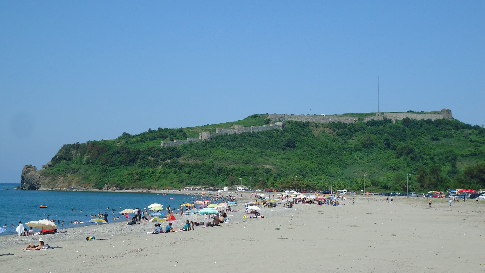 Fotografie cu Filyos Beach cu o suprafață de pietricele mici de culoare gri