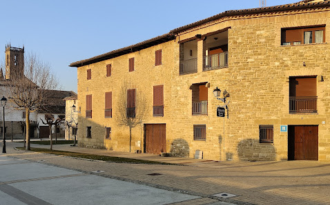 Hostal Rural Mamerto C. San Lorenzo, 7, 31151 Obanos, Navarra, España