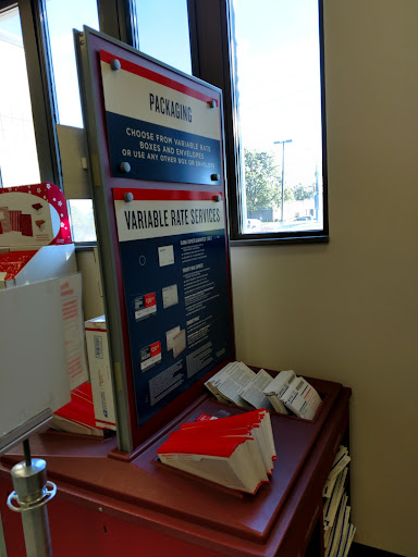 Post Office «United States Postal Service», reviews and photos, 24875 Novi Rd, Novi, MI 48375, USA