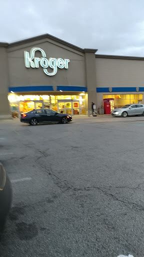 Grocery Store «Kroger», reviews and photos, 4211 S 3rd St, Louisville, KY 40214, USA