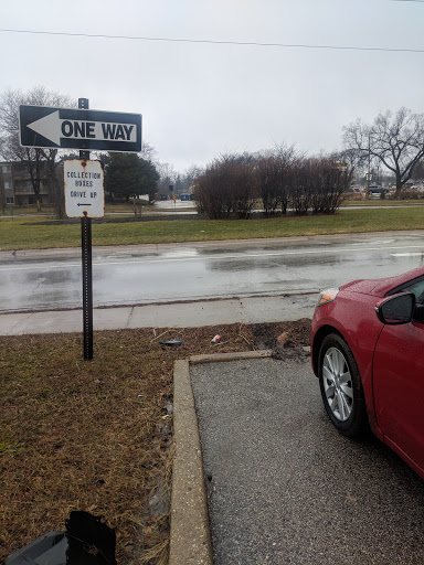 Post Office «United States Postal Service», reviews and photos, 611 Landmeier Rd, Elk Grove Village, IL 60007, USA