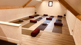 Debouver Karl-Heinz, Kinesitherapie, Shiatsu, Seiki, Massage, Breathwork -Ademtherapeut, De Yogazolder