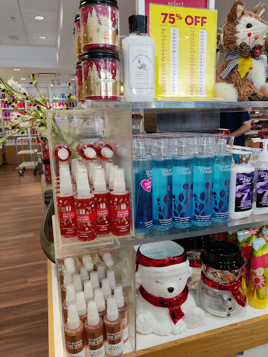 Beauty Supply Store «Bath & Body Works», reviews and photos, 3939 IH-35 S 502, San Marcos, TX 78666, USA