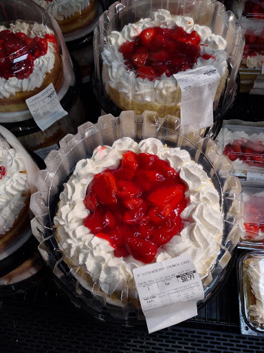 Supermarket «Giant Eagle Supermarket», reviews and photos, 2390 W Prospect Rd, Ashtabula, OH 44004, USA