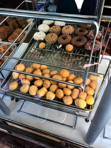 Donut Shop «Golden Donut», reviews and photos, 2360 University Ave, San Diego, CA 92104, USA