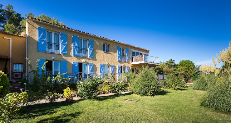 Photo hôtels Hôtel Restaurant Les Cavalets 83630 Bauduen