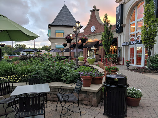 Jewelry Store «Tiffany & Co.», reviews and photos, 28699 Chagrin Blvd, Woodmere, OH 44122, USA