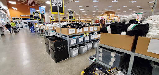 Grocery Store «Fred Meyer», reviews and photos, 17404 Meridian E, Puyallup, WA 98375, USA