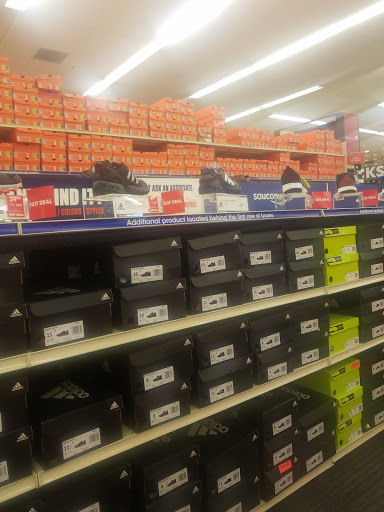 Sporting Goods Store «Academy Sports + Outdoors», reviews and photos, 15350 I-35, Selma, TX 78154, USA