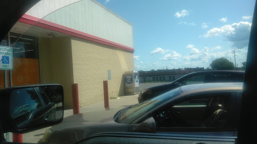 Dollar Store «FAMILY DOLLAR», reviews and photos, 757 Auburn Ave, Pontiac, MI 48342, USA