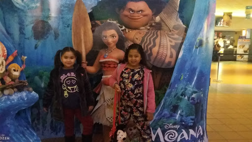 Movie Theater «Regal Cinemas Bellingham 14», reviews and photos, 259 Hartford Ave, Bellingham, MA 02019, USA