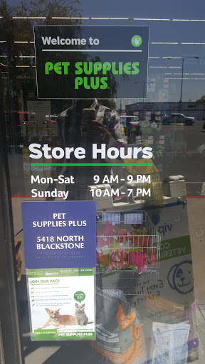 Pet Supply Store «Pet Supplies Plus», reviews and photos, 5418 N Blackstone Ave, Fresno, CA 93710, USA