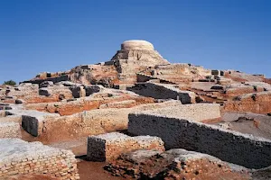 Mohenjo daro ancient city image