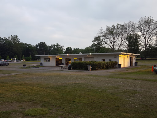 Drive-in Movie Theater «Hyde Park Drive In Theatre», reviews and photos, 4114 Albany Post Rd, Hyde Park, NY 12538, USA