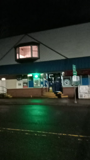 Grocery Store «Country Food Market», reviews and photos, 5708 SE 136th Ave # 2, Portland, OR 97236, USA