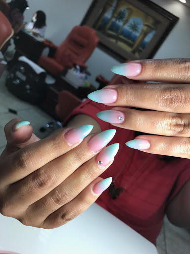 Nail Salon «Julie Nail & Spa», reviews and photos, 9230 W Northern Ave # 102, Glendale, AZ 85305, USA