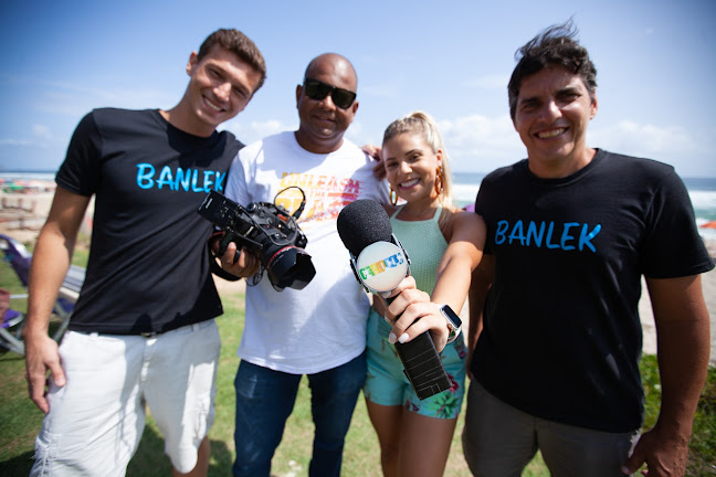 Banlek - Encontre Fotógrafos perto de você Horário de abertura