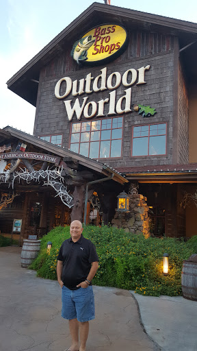 Sporting Goods Store «Bass Pro Shops», reviews and photos, 1000 Basspro Dr, Houston, TX 77047, USA