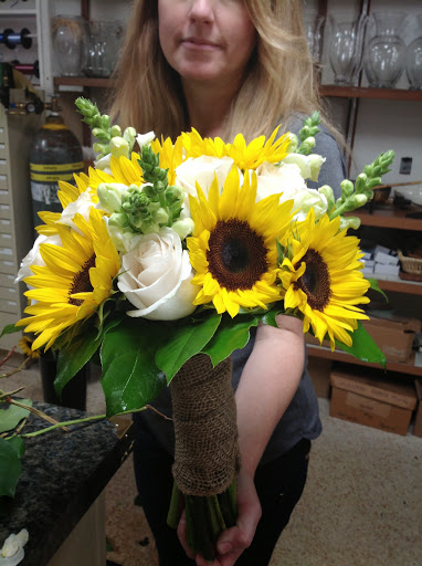 Florist «Hassell Florist», reviews and photos, 1679 Drew St, Clearwater, FL 33755, USA