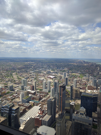 Shopping Mall «North & Sheffield Commons», reviews and photos, 1000 W North Ave, Chicago, IL 60642, USA