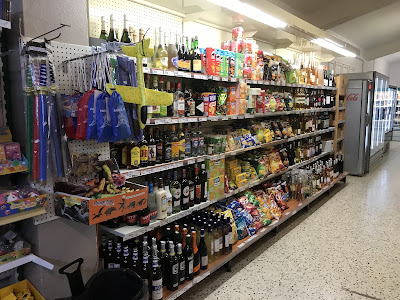 Épicerie du pirate à Vias