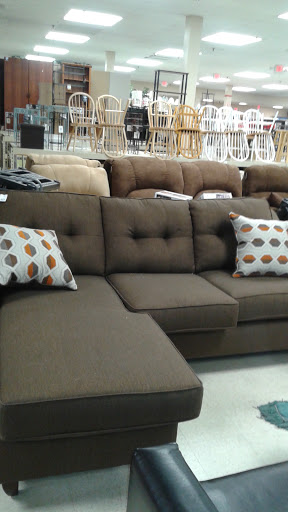 Shopping Mall «The Shops at Iverson», reviews and photos, 3737 Branch Ave, Temple Hills, MD 20748, USA