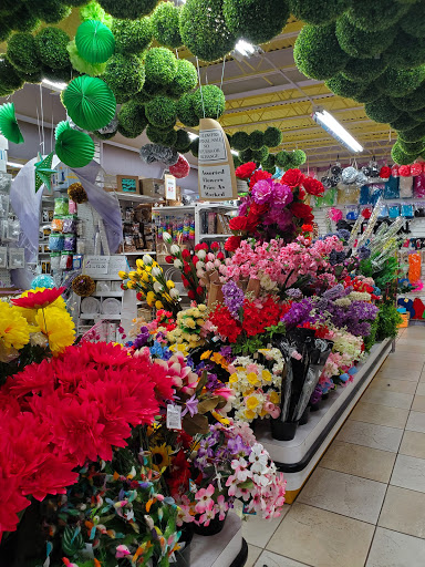 Fabric Store «Save A Thon Stores», reviews and photos, 2452 Flatbush Ave, Brooklyn, NY 11234, USA