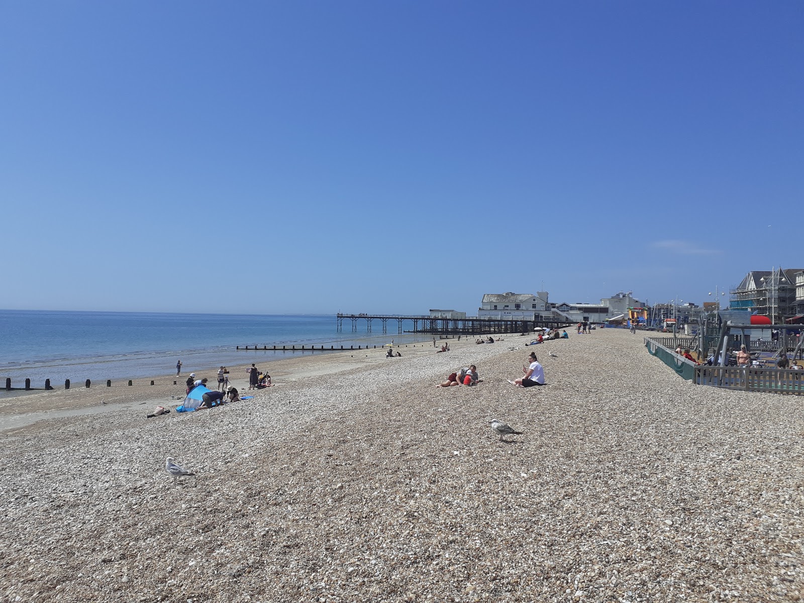 Photo de Bognor Regis beach avec rivage droit, long