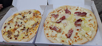 Plats et boissons du Pizzeria Pizzas.com à Montluçon - n°1