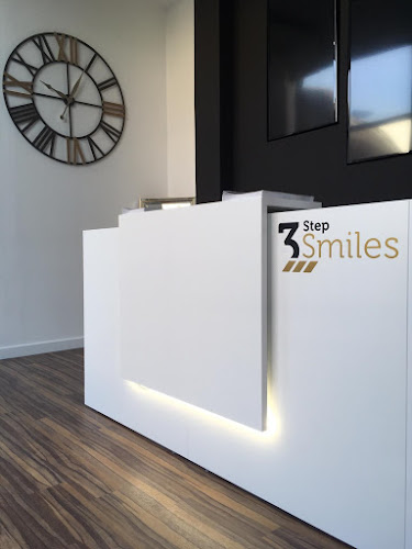 Reviews of 3 Step Smiles Dental Practice in Glasgow - Dentist