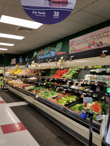 Grocery Store «Rays Food Place», reviews and photos, 875 Redwood Dr, Garberville, CA 95542, USA
