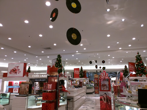 Shopping Mall «Cary Towne Center», reviews and photos, 1105 Walnut St, Cary, NC 27511, USA