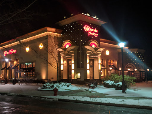 Shopping Mall «Lincolnshire Commons», reviews and photos, 900 Milwaukee Ave, Lincolnshire, IL 60069, USA